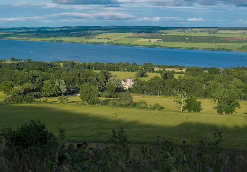 Foulis Cottage, Foulis Estate, Highland Scotland Ardullie Экстерьер фото